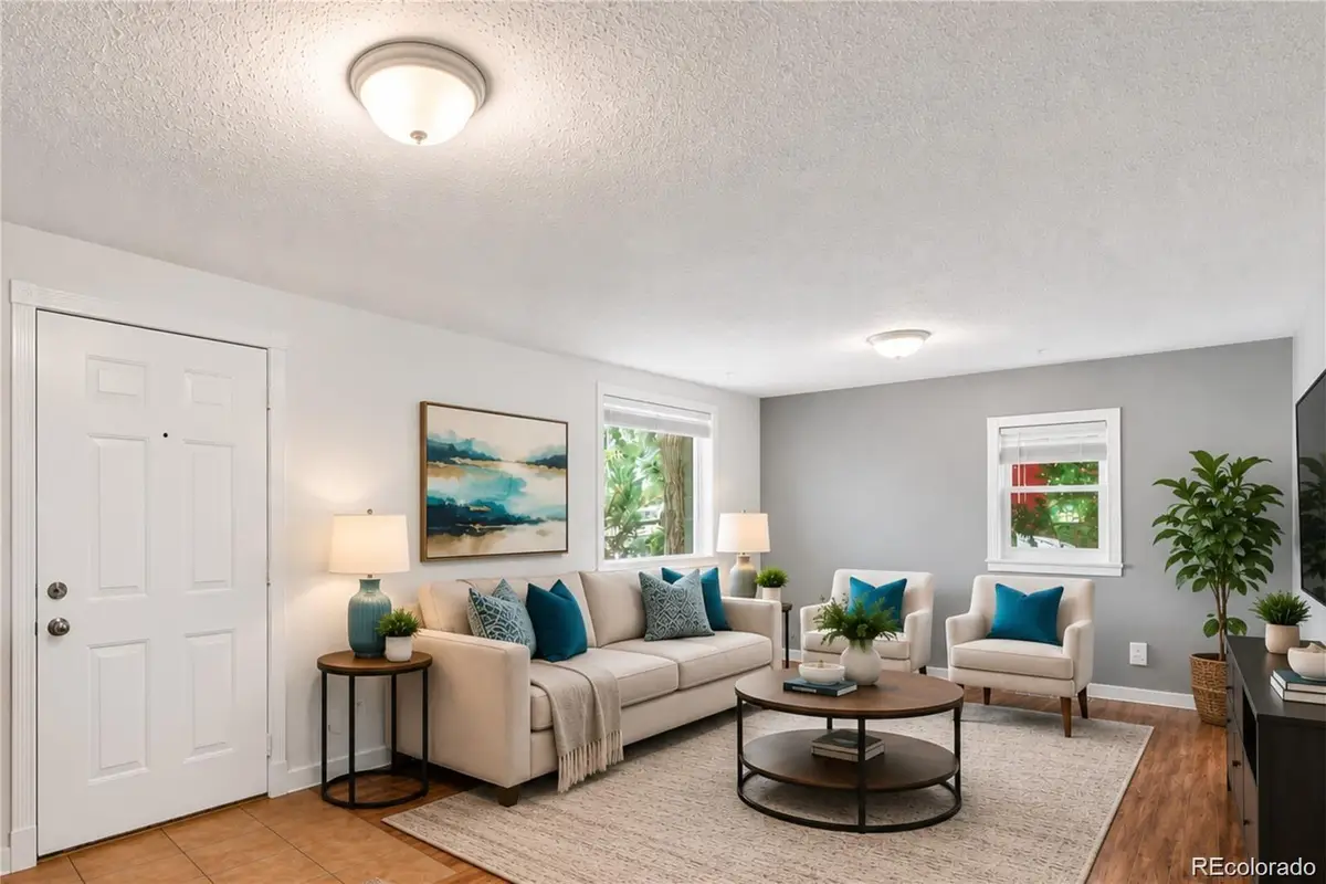 24 E 5th Avenue, Longmont, CO 80504 - #1