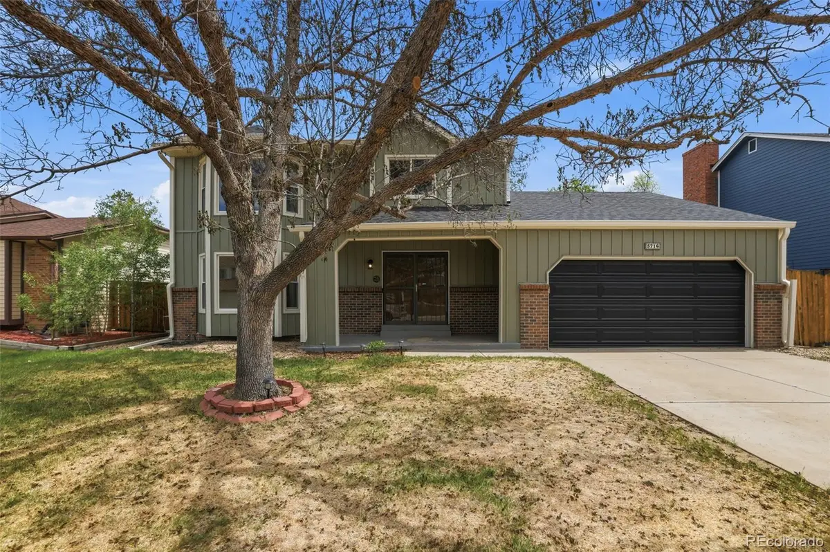 5716 S Lisbon Way, Centennial, CO 80015 - #1