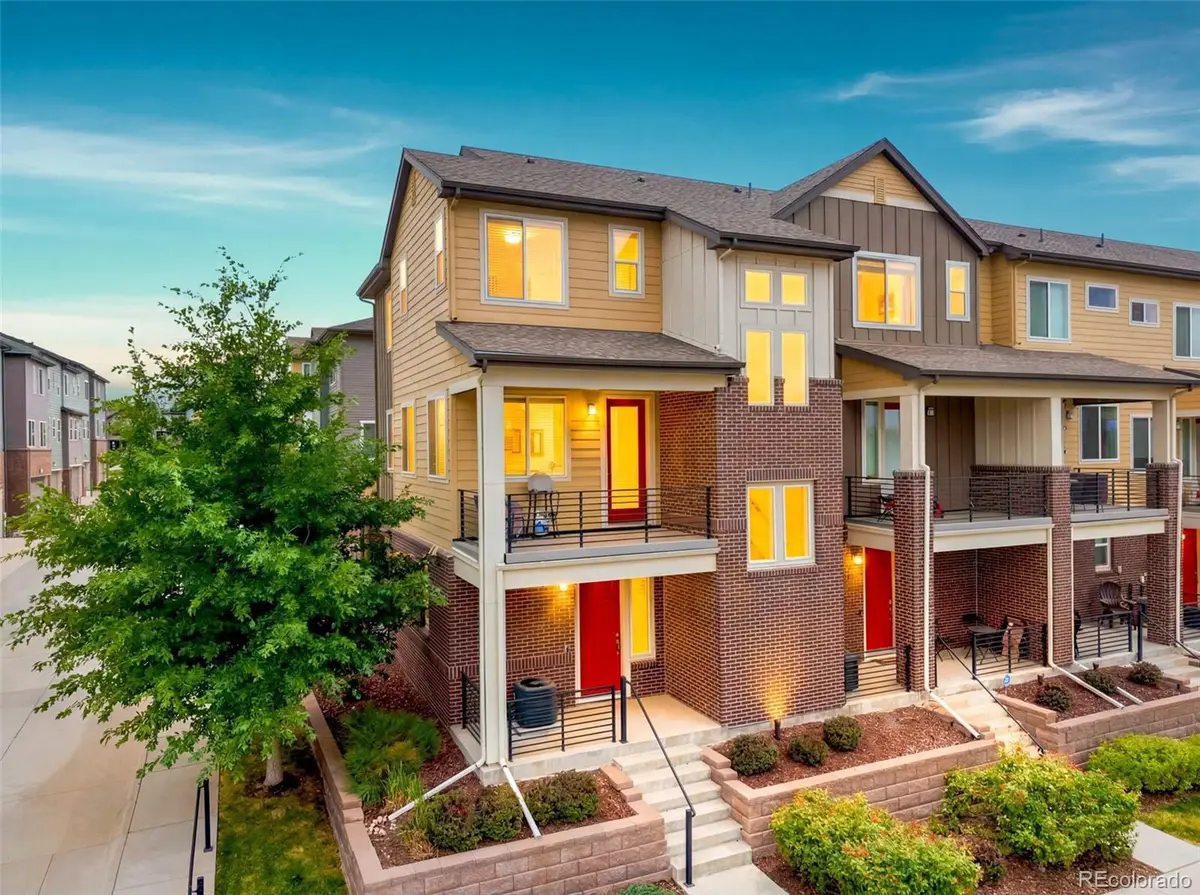 638 E Hinsdale Avenue, Littleton, CO 80122 - #1