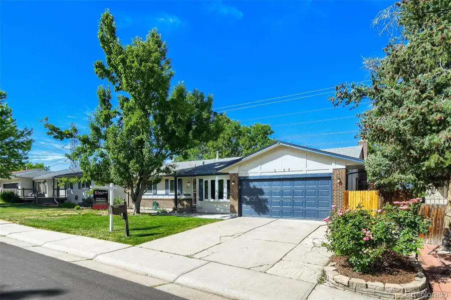 3077 S Rosemary Street, Denver, CO 80231 - #3