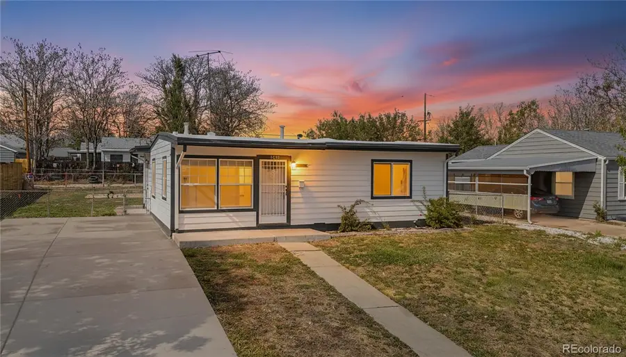 1631 W Hoye Place, Denver, CO 80223 - #2