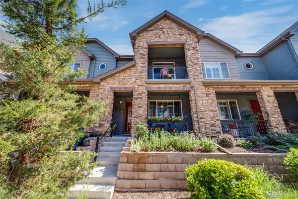 570 E Dry Creek Place, Littleton, CO 80122
