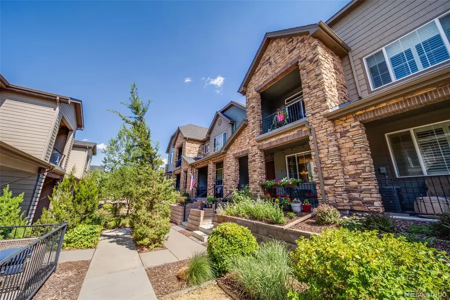 570 E Dry Creek Place, Littleton, CO 80122 - #2