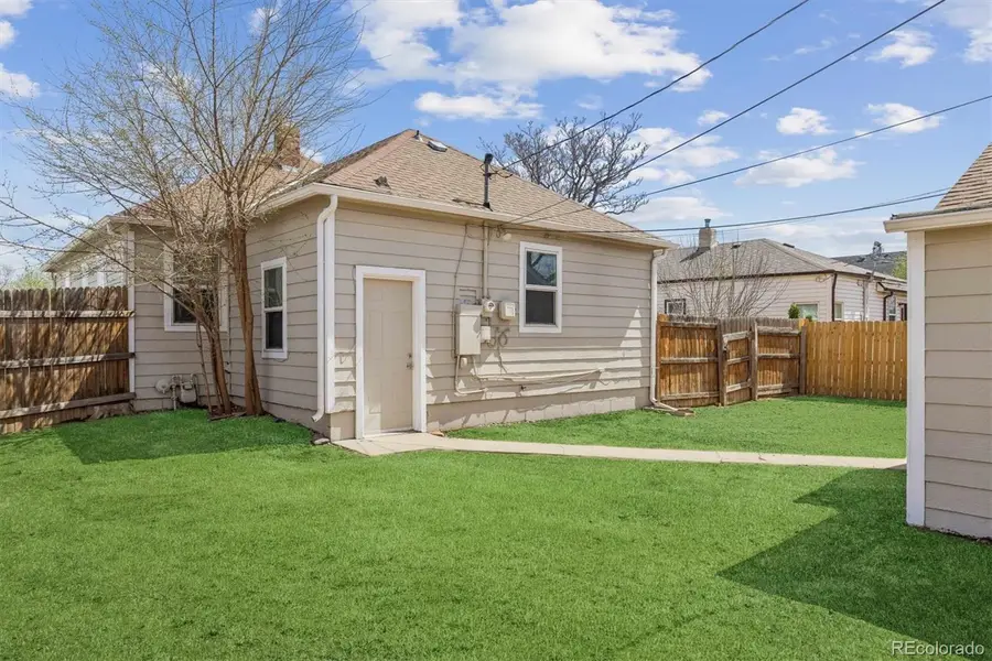 2037 Geneva Street, Aurora, CO 80010 - #2