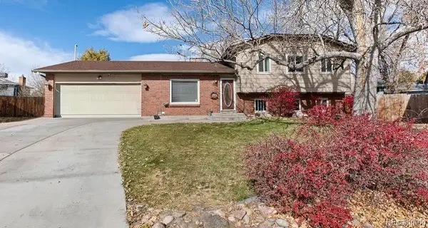 9151 W Temple Place, Littleton, CO 80123