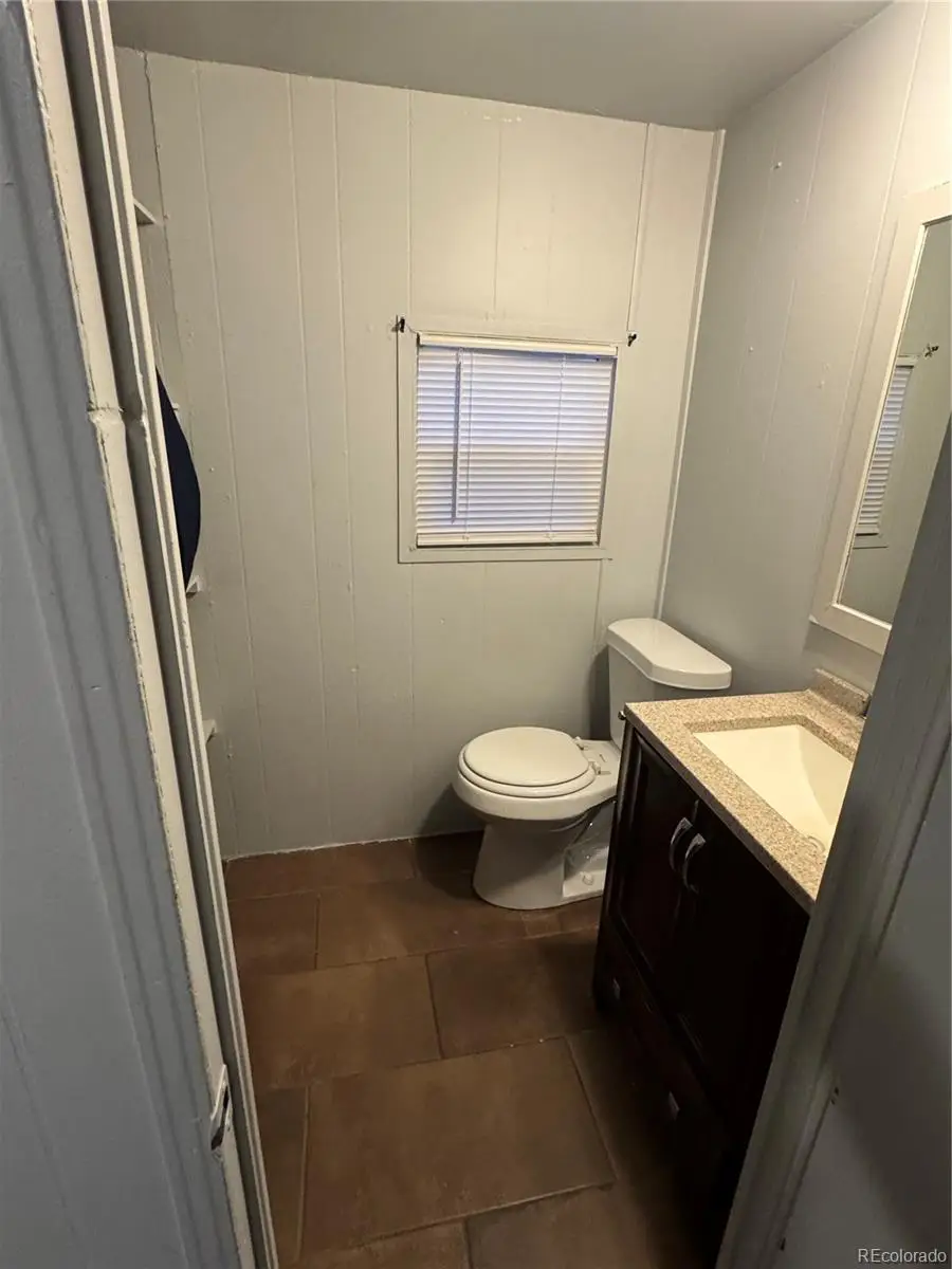 26900 E Colfax Avenue, Aurora, CO 80018 - Image #3