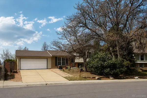 2571 S Kittredge Way, Aurora, CO 80013