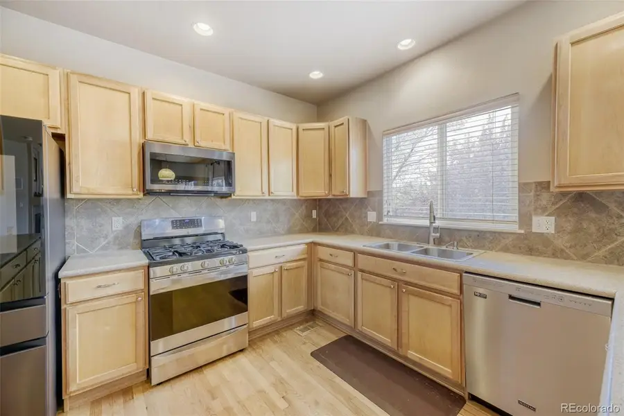 10093 Eagle Valley Way, Highlands Ranch, CO 80129 - #3