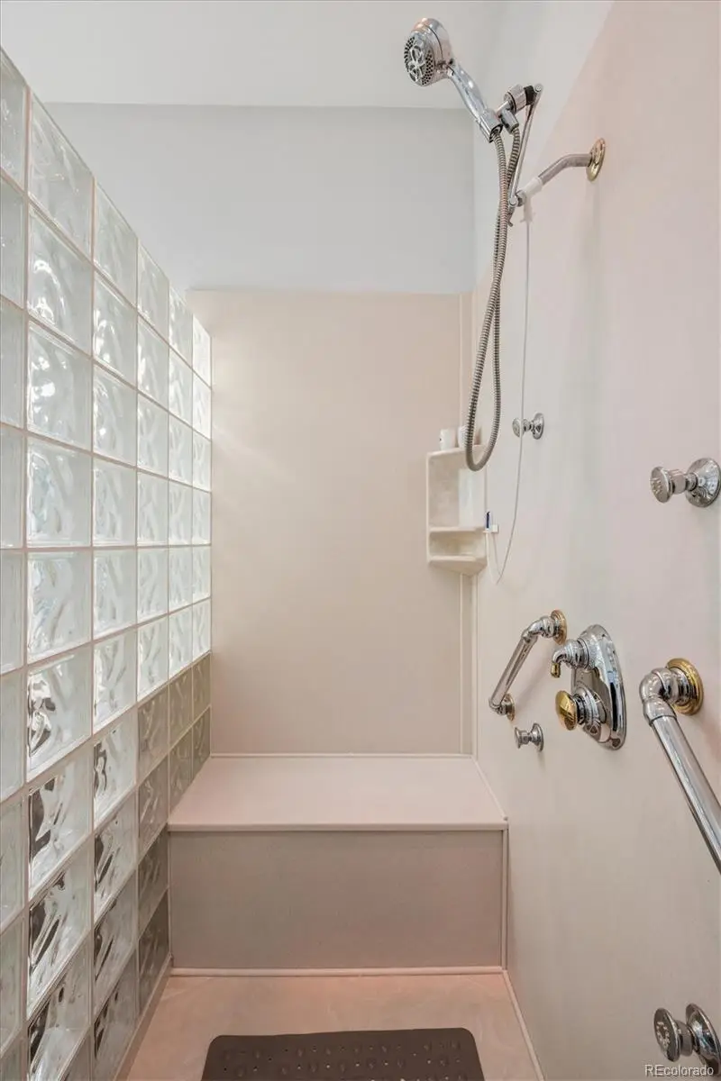 6030 W Colorado Lane, Lakewood, CO 80232 - #2