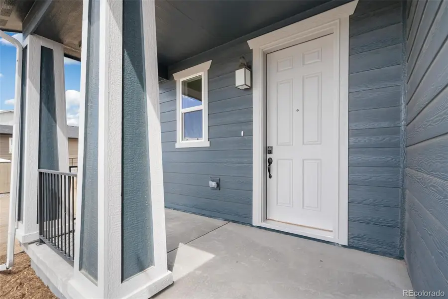 47389 Magnolia Avenue, Bennett, CO 80102 - #3