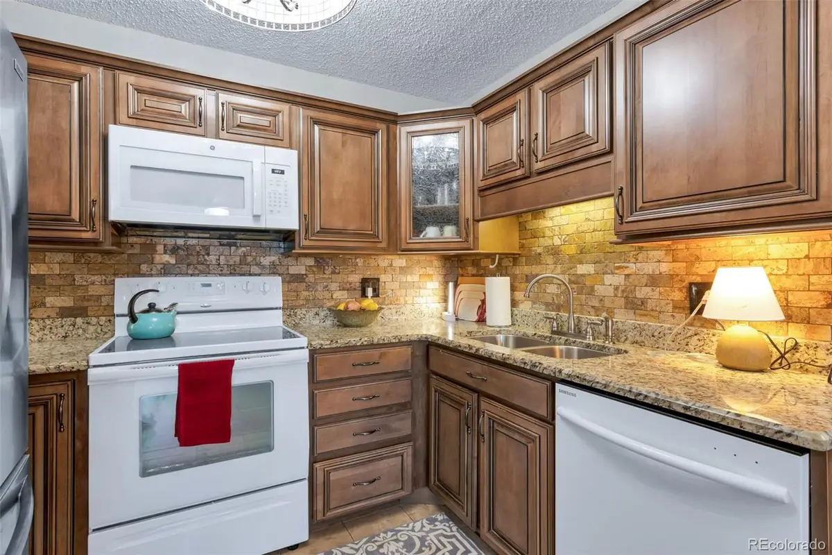 3144 S Wheeling Way #301, Aurora, CO 80014 - Image #1