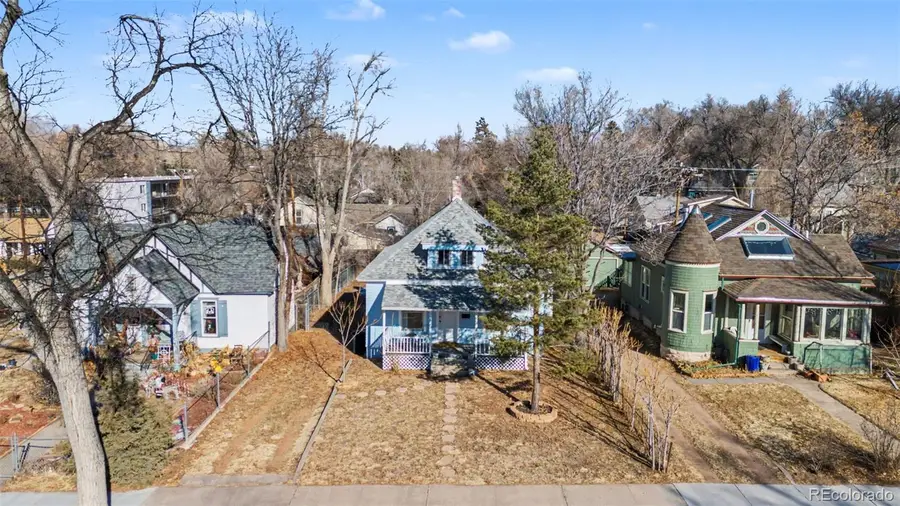 808 E Monument Street, Colorado Springs, CO 80903 - #2