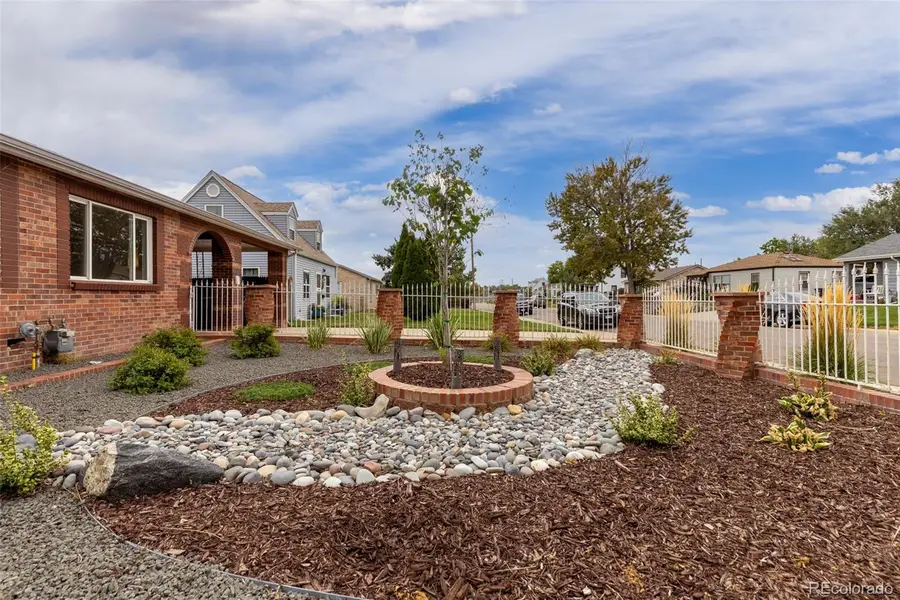 4870 Raritan, Denver, CO 80221 - #3