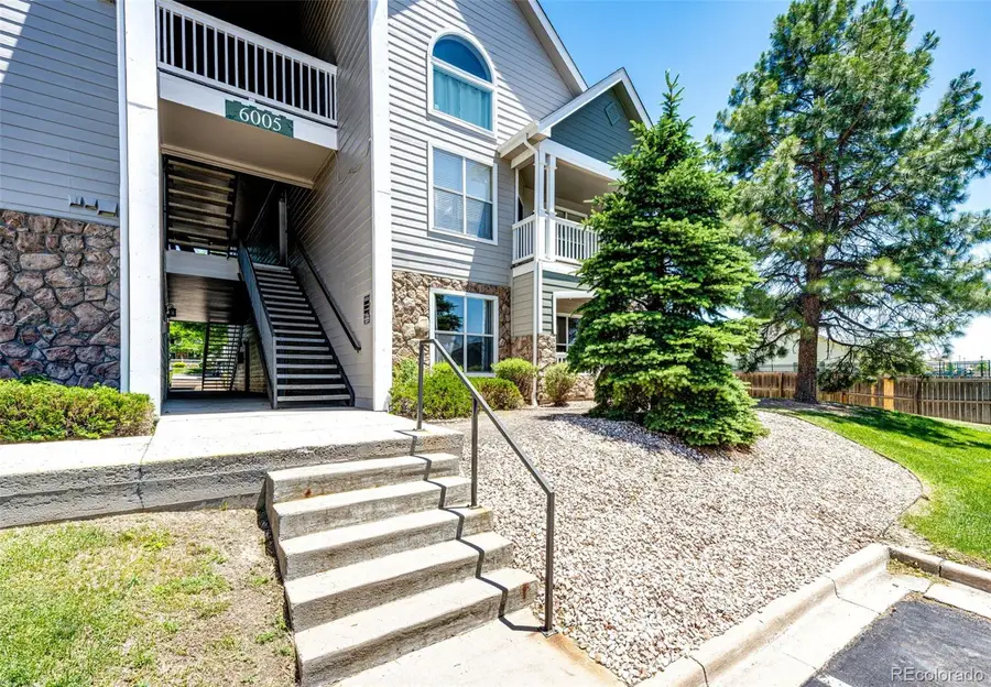 6005 W Castlegate Drive W #B18, Castle Rock, CO 80108 - #2