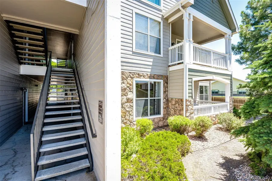 6005 W Castlegate Drive W #B18, Castle Rock, CO 80108 - #3
