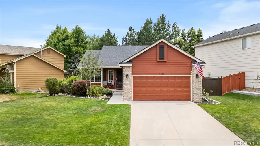 3327 Blue Grass Circle, Castle Rock, CO 80109 - Image #2