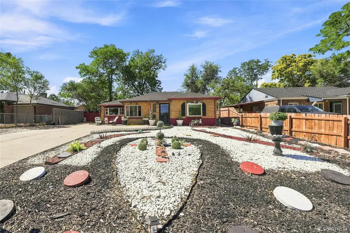 2065 Syracuse Street, Denver, CO 80207 - #1