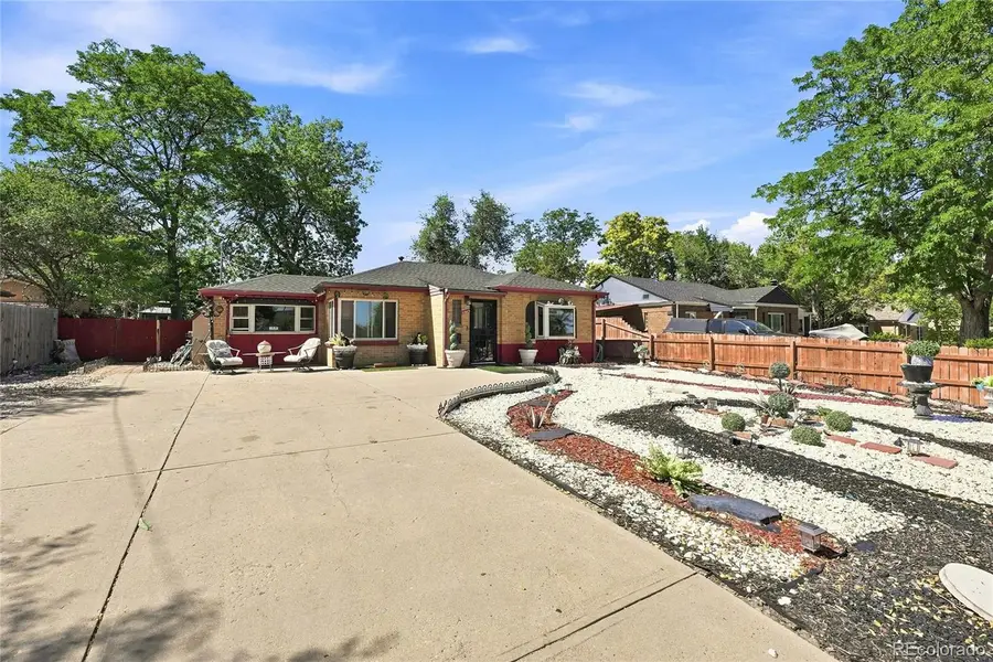 2065 Syracuse Street, Denver, CO 80207 - #2