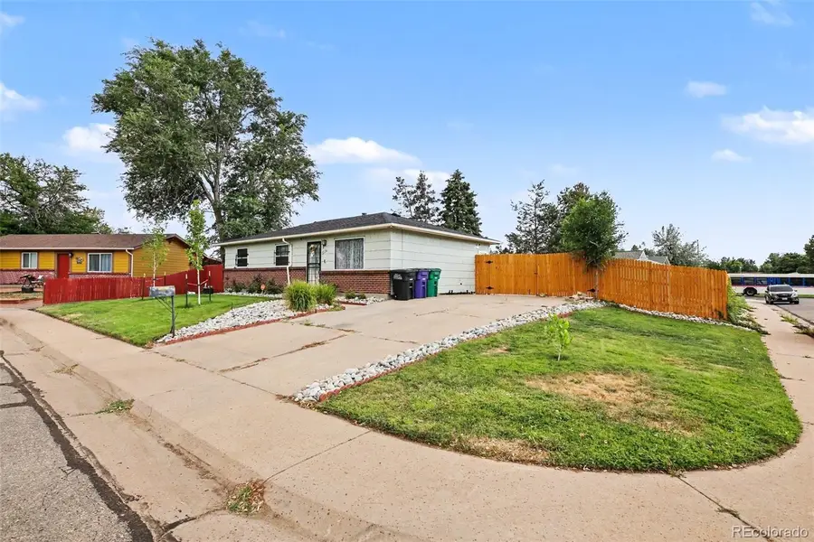 5534 Xanadu Street, Denver, CO 80239 - #2