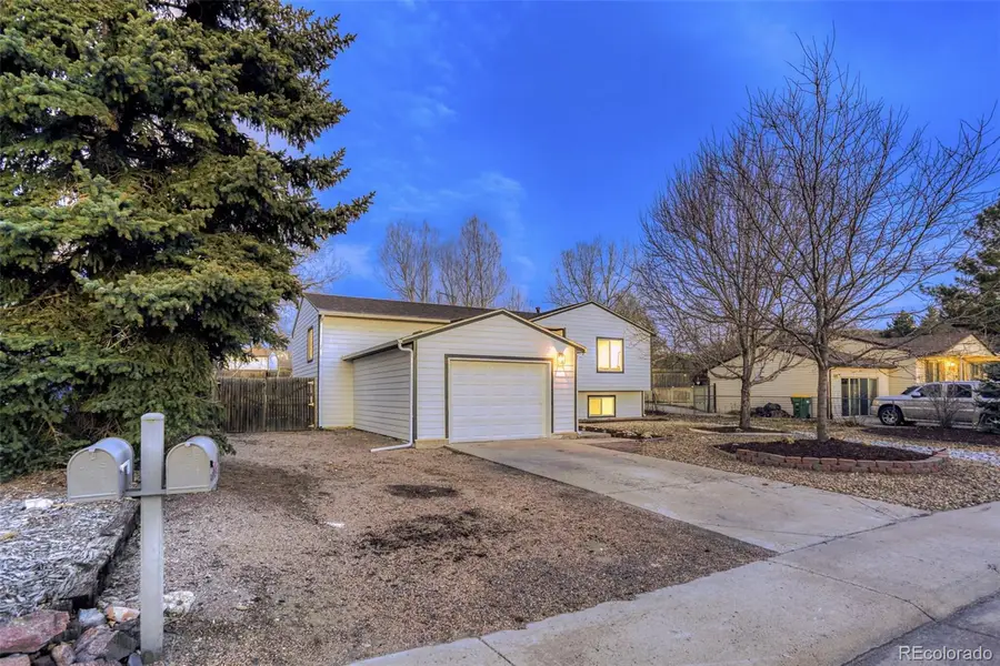 922 Park View Street, Castle Rock, CO 80104 - #3