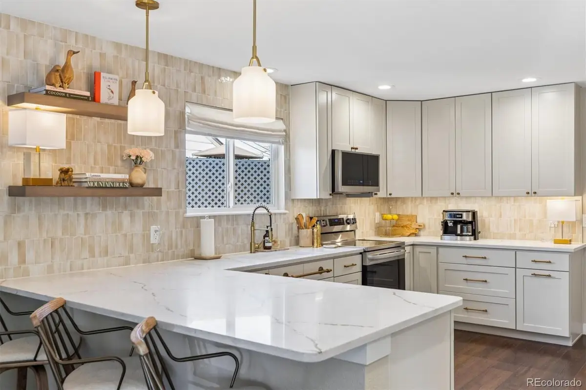 805 W Peakview Circle, Littleton, CO 80120 - #1