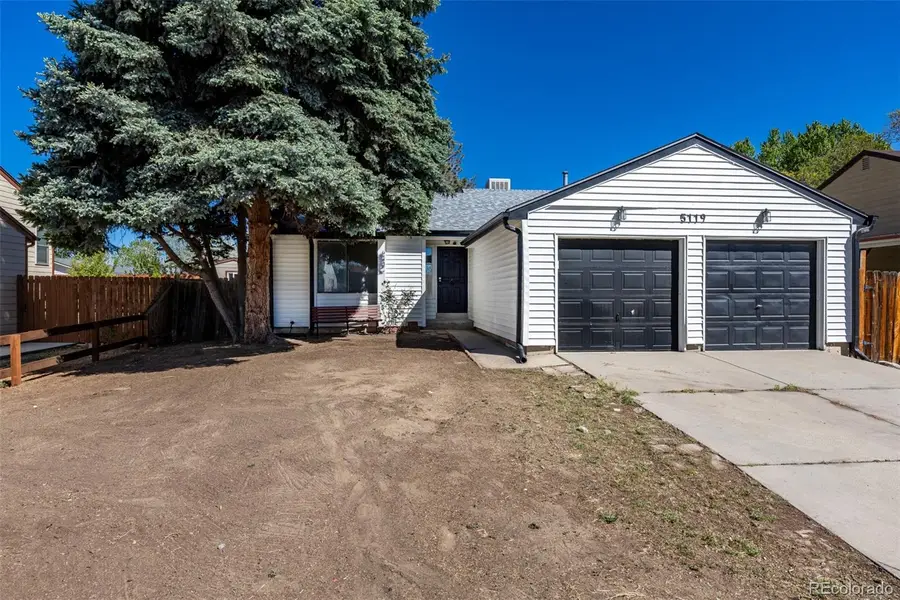 5119 Chandler Way, Denver, CO 80239 - #2