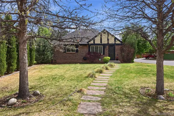 1000 Locust Street, Denver, CO 80220