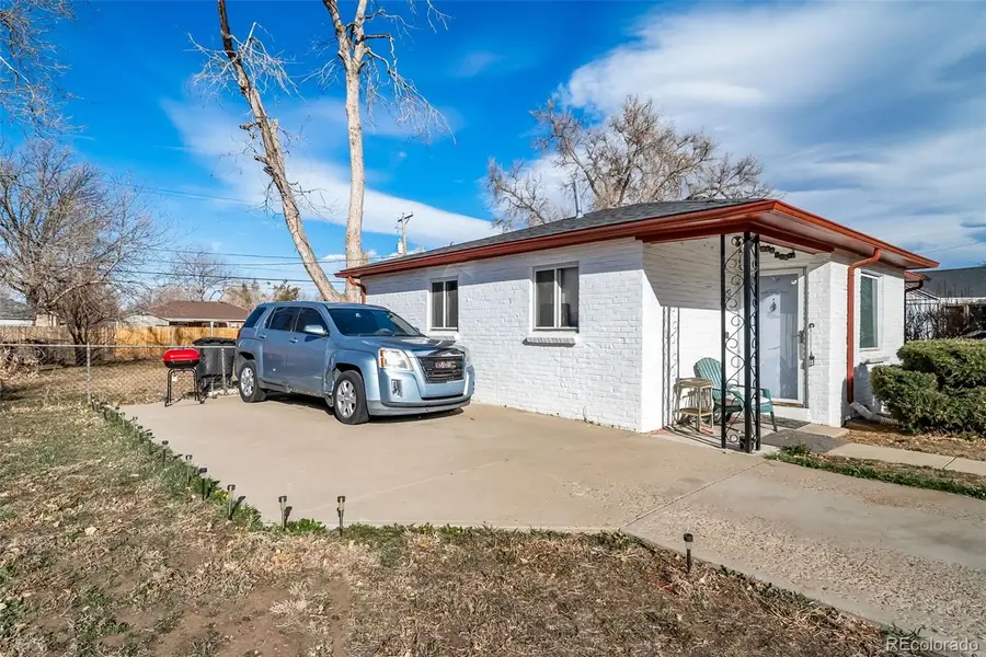 2921 Jasmine Street, Denver, CO 80207 - #3