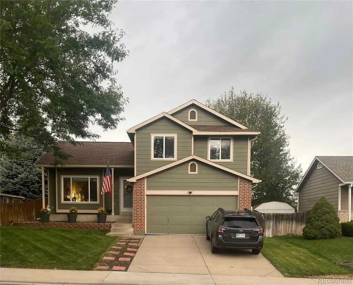 4995 S Flanders Court, Aurora, CO 80015 - #1