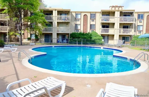 1302 S Parker Road #123, Denver, CO 80231