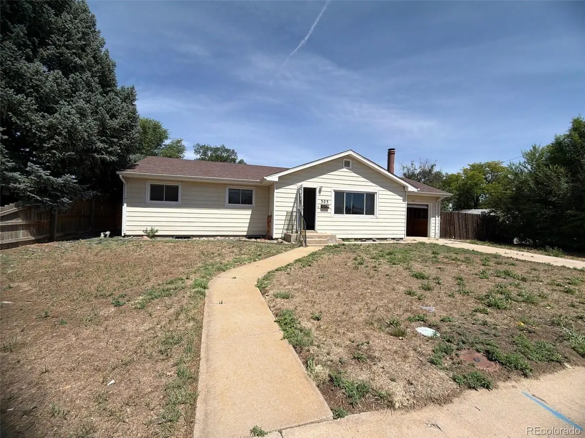 303 Belmont Place, Fort Morgan, CO 80701 - #1