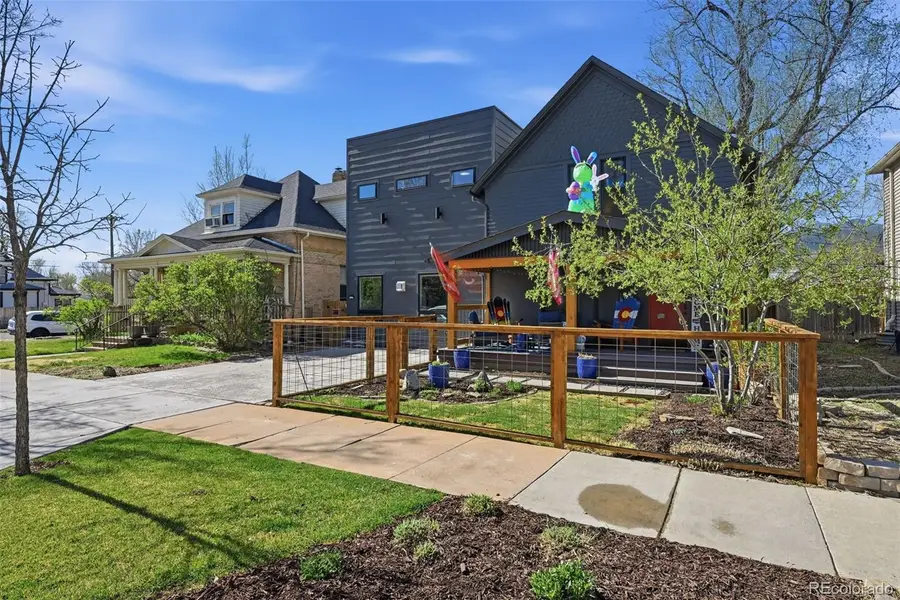 1607 Pikes Peak Avenue, Colorado Springs, CO 80904 - #2