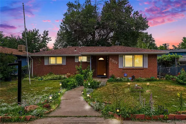 1337 Sharpe Place, Longmont, CO 80501