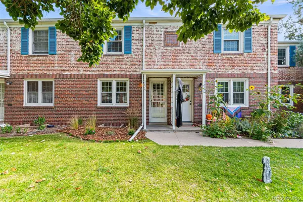 1254 Krameria, Denver, CO 80220