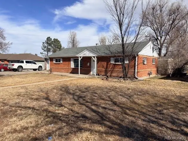 129 Del Mar Circle, Aurora, CO 80011 - #2