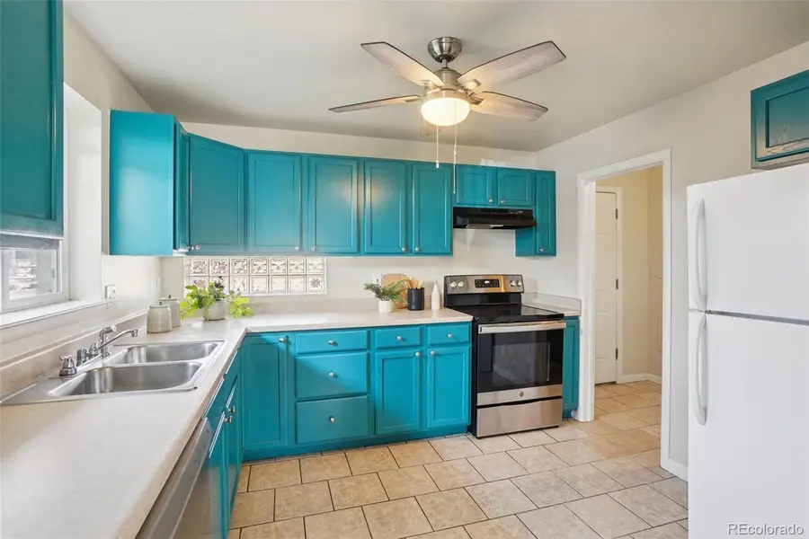 5457 E 36th Avenue, Denver, CO 80207 - #3