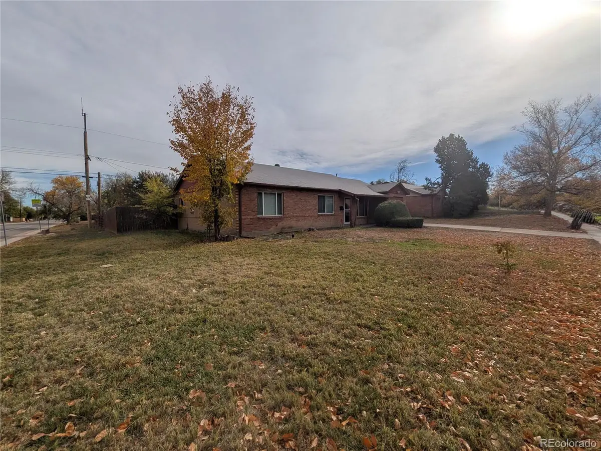 990 Tucson, Aurora, CO 80011 - #1