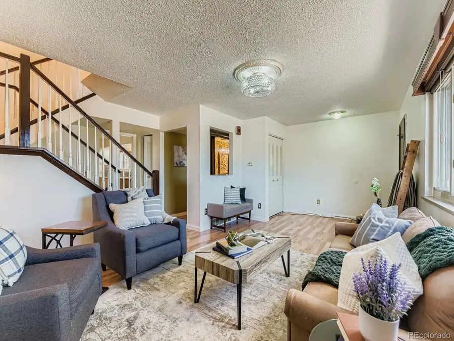 1039 S Alkire Street, Lakewood, CO 80228 - Image #3