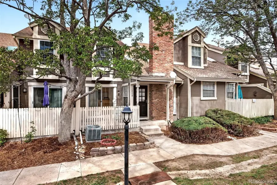 1990 S Helena Street #E, Aurora, CO 80013 - #3