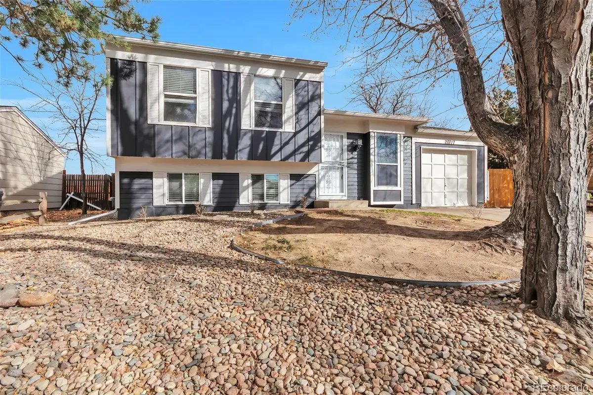20717 E Coolidge Place, Aurora, CO 80011 - Image #1