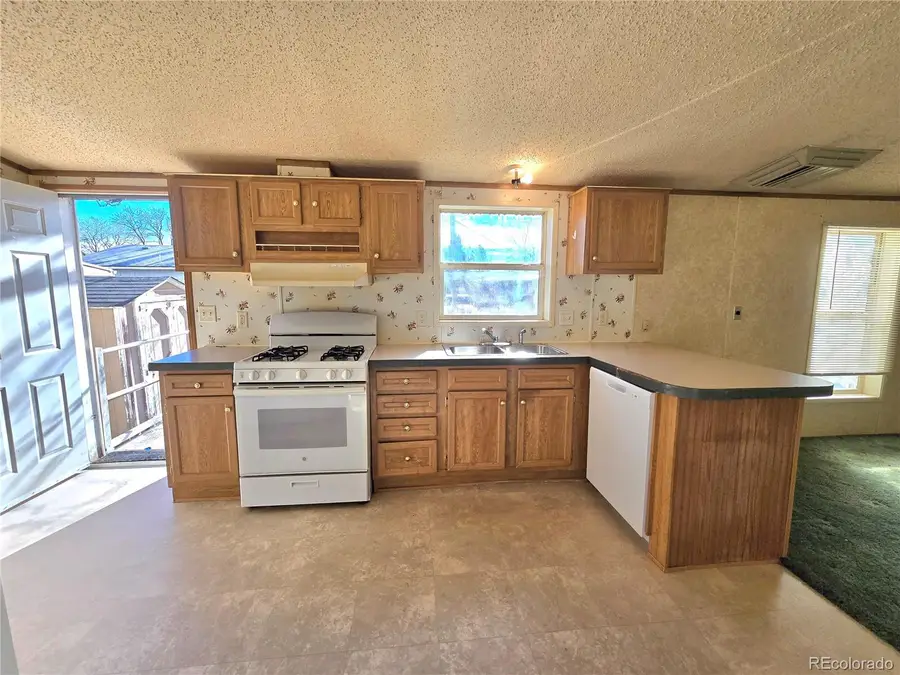 3600 E 88th Avenue, Thornton, CO 80229 - Image #2