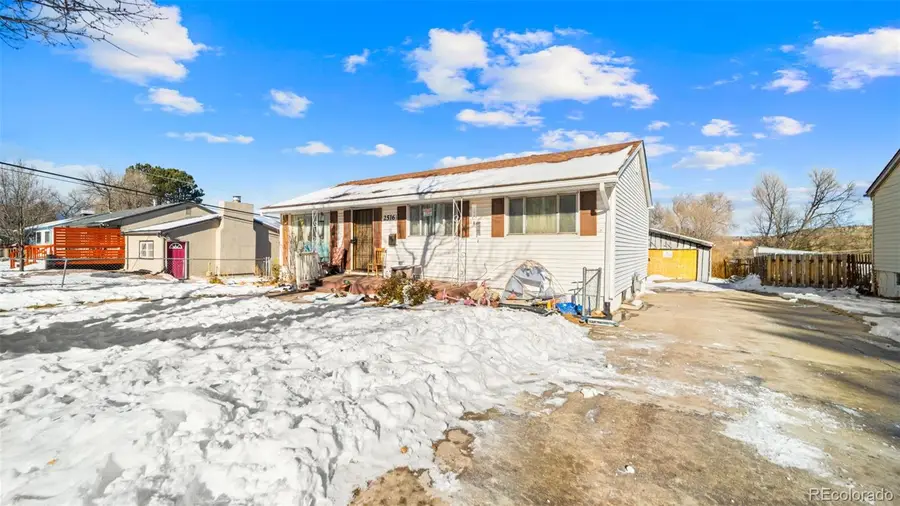 2516 E San Miguel Street, Colorado Springs, CO 80909 - Image #2