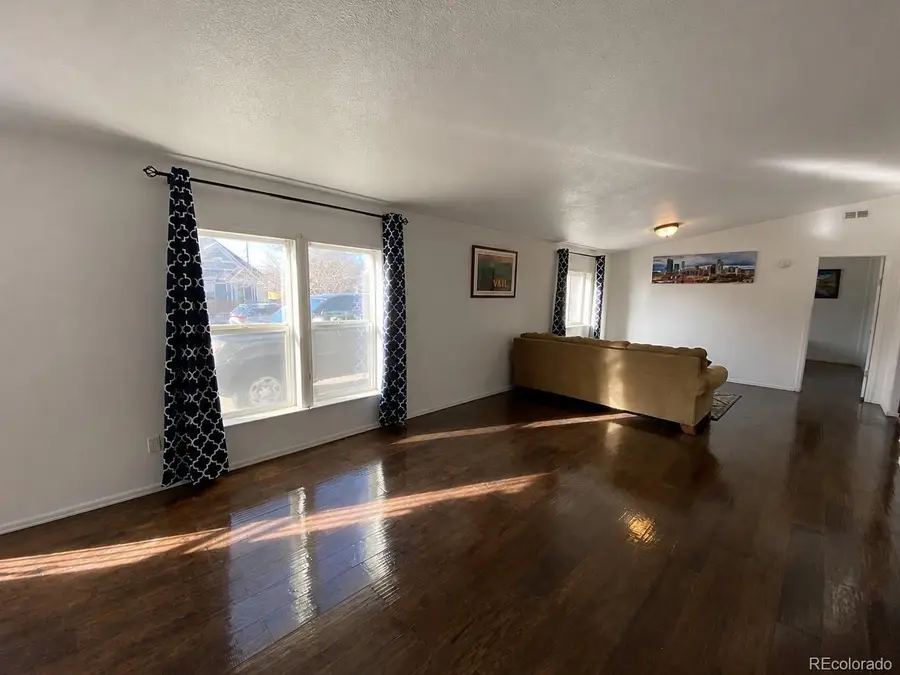 611 W 4th Avenue, Denver, CO 80223 - #2