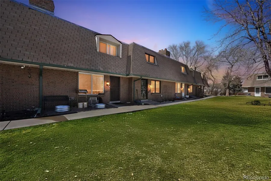 7981 W Glasgow Place, Littleton, CO 80128 - #2