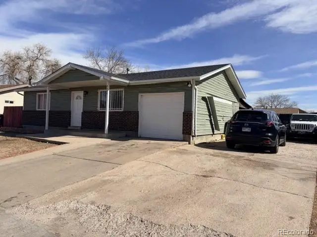 5320 Worchester Street, Denver, CO 80239 - #3