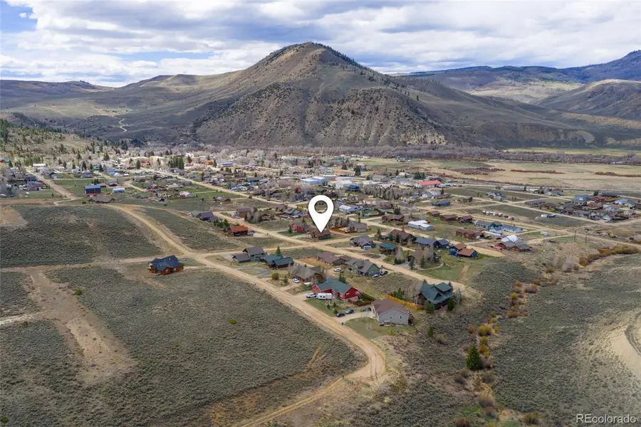 555 E Sumner Avenue, Hot Sulphur Springs, CO 80451 - #3
