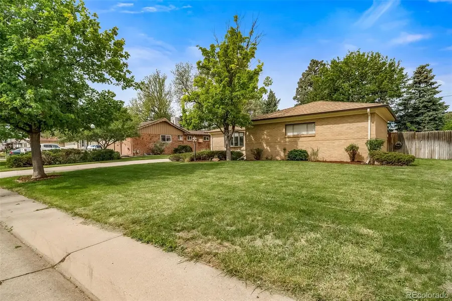 341 Newark Street, Aurora, CO 80010 - #3