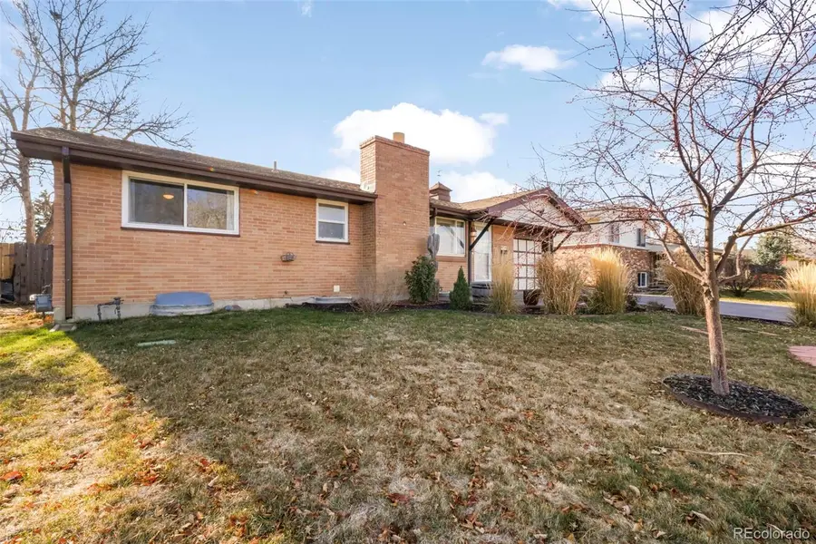 870 Hemlock Way, Broomfield, CO 80020 - Image #2