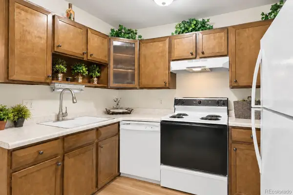 660 S Alton Way #12B, Denver, CO 80247