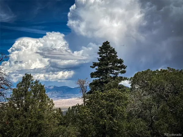 33 Stage Station Circle, Mosca, CO 81146